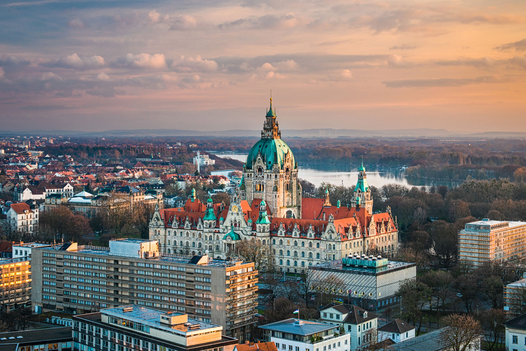 Overview of the whole city of Hanover with the city hall, lake and church